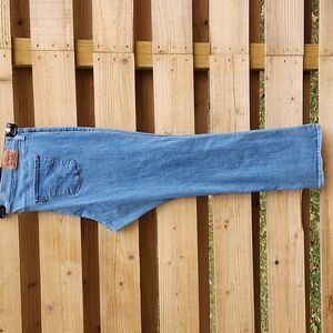 Levi's Classic Bootcut Jeans Women 22W